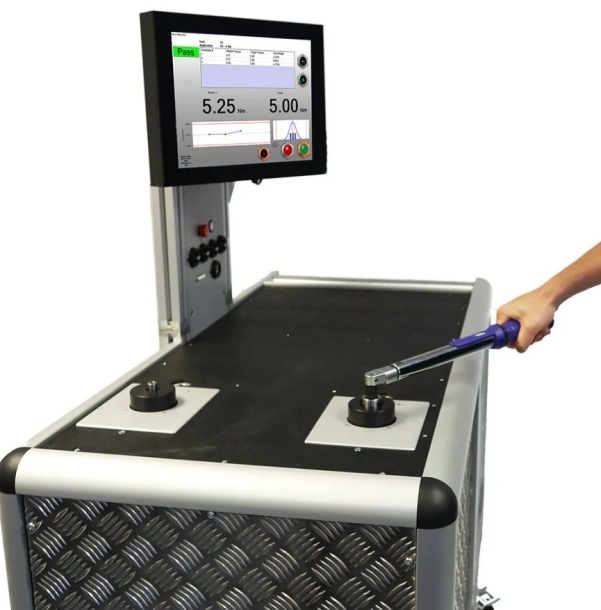 Torque Test Benches and Joint Simulators
